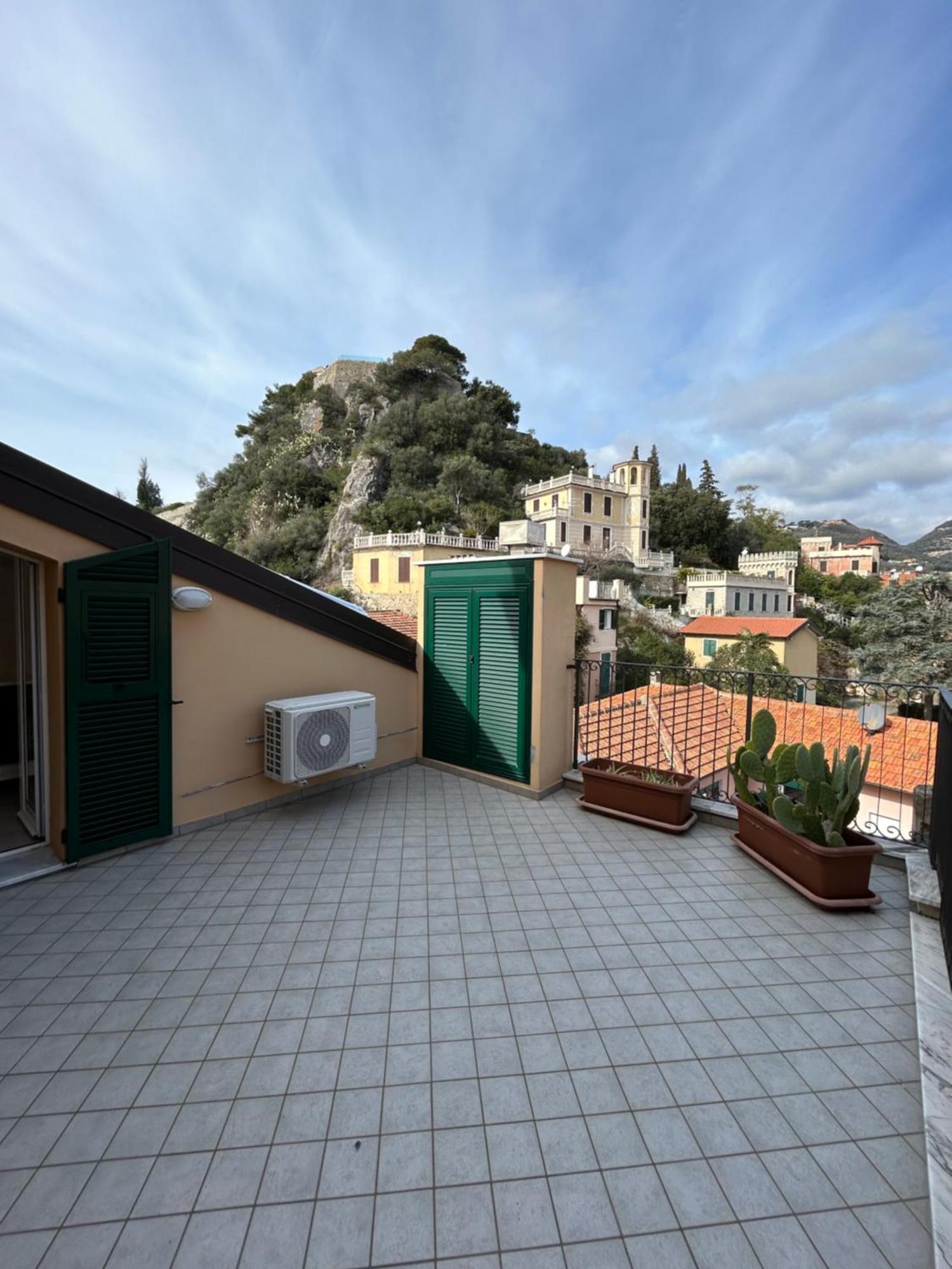 Appartamento Porro15 Finale Ligure Esterno foto