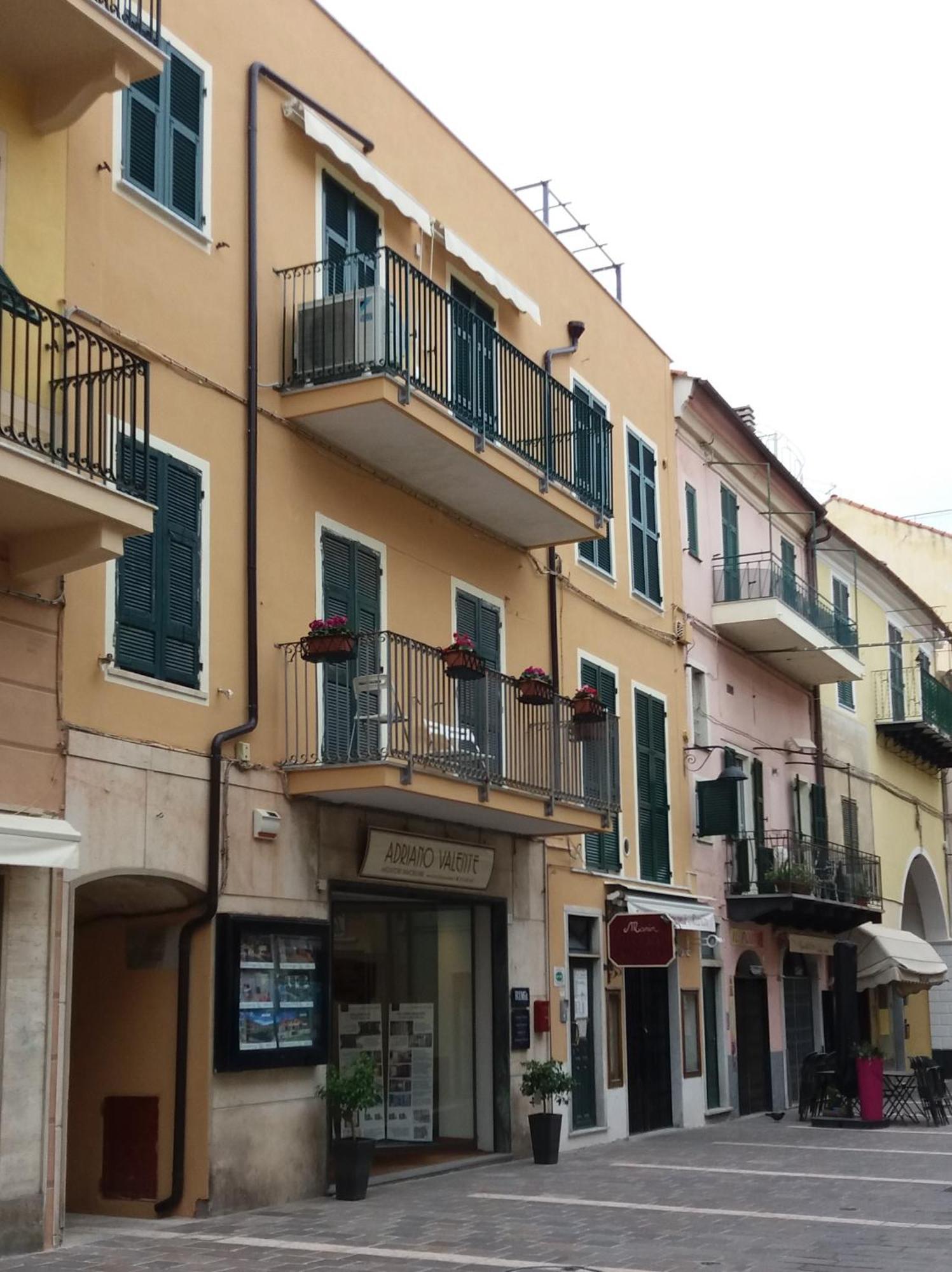Appartamento Porro15 Finale Ligure Esterno foto