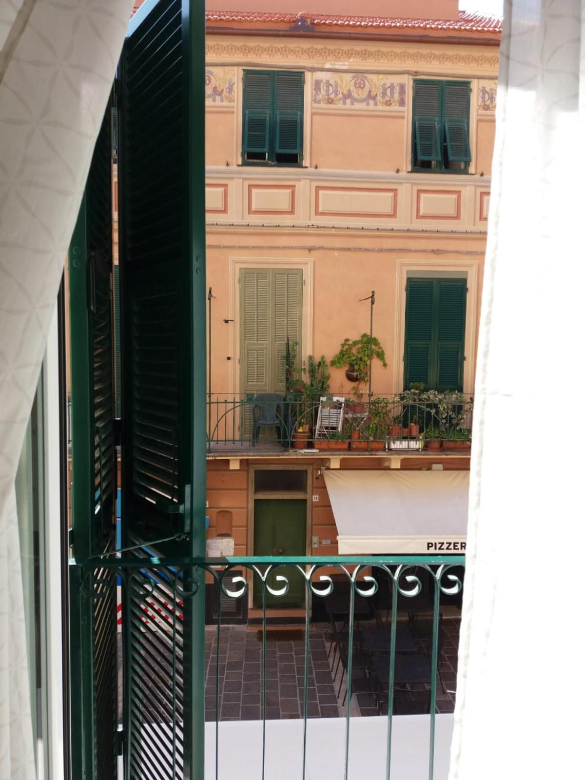 Appartamento Porro15 Finale Ligure Esterno foto