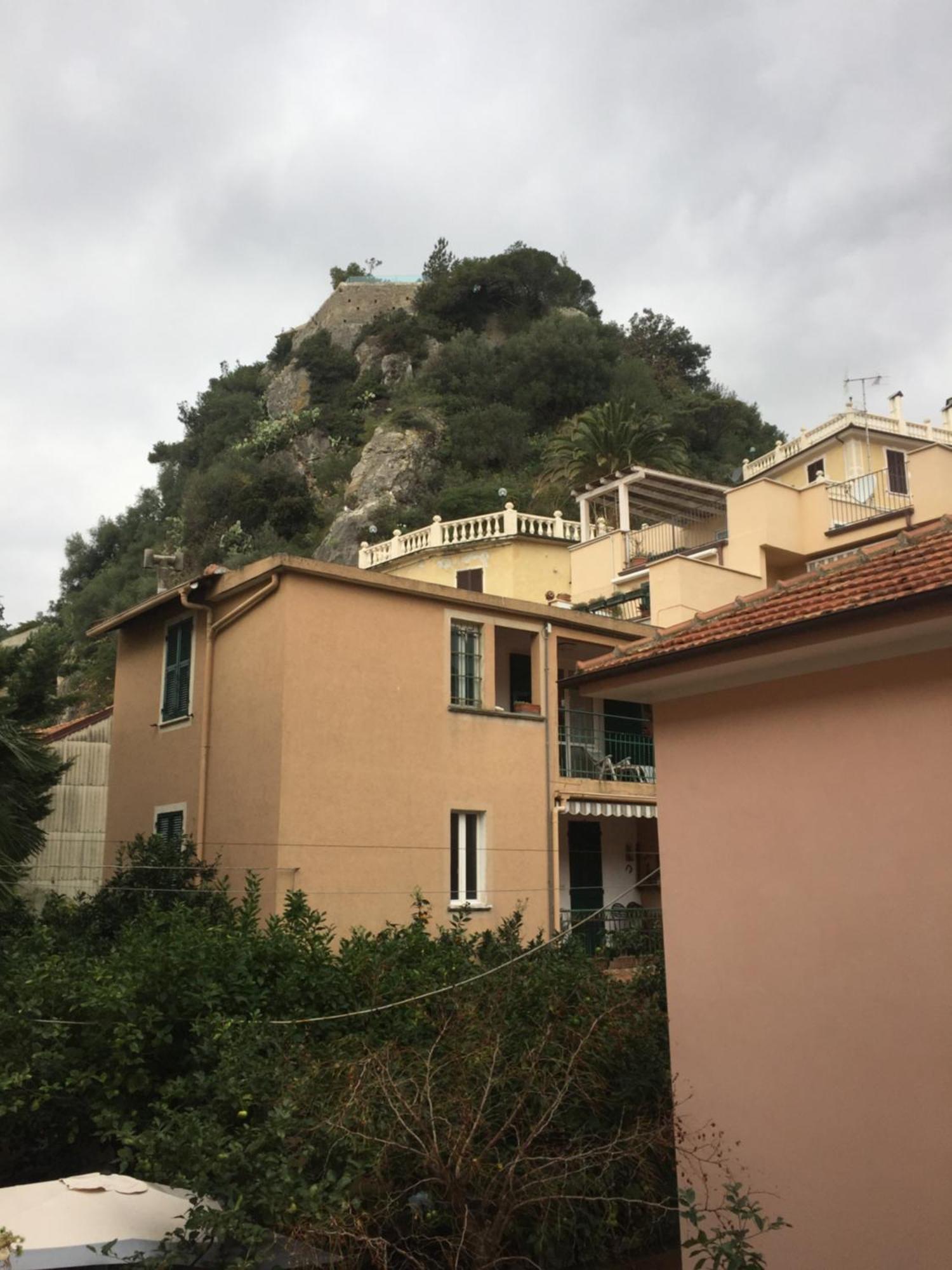 Appartamento Porro15 Finale Ligure Esterno foto